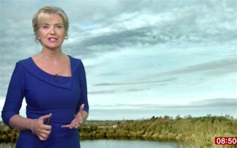 Carol Kirkwood Inundated With Compliments As She Stuns In Striking