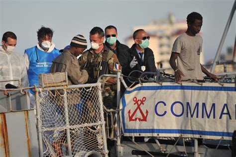 Italy Says 10 Migrants Die 4800 Rescued In Ongoing Mission The