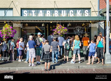 The Original Starbucks Coffee Shop In Pike Place Market Seattle Stock