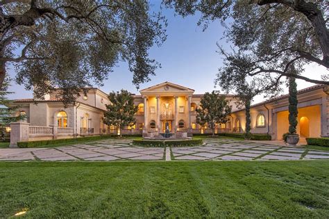 A Look Inside Britney Spears 21 Acre Thousand Oaks Estate Photos Pricey Pads