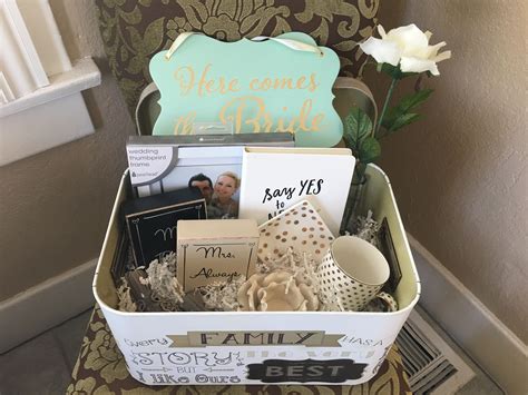 Diy Engagement T Basket Items From Bed Bath And Beyond And Hobby