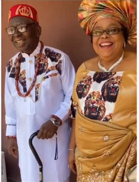 1 080 224 tykkäystä · 15 473 puhuu tästä. Just in: Chimamanda Adichie's father, Prof Nwoye Adichie ...