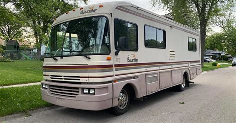 Photos 1995 Fleetwood Bounder Class A Rental In Gurnee Il Outdoorsy