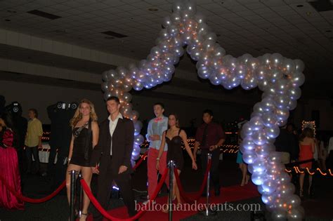 Pin By Terri Onderdonk On Party Hollywood Dance Decorations