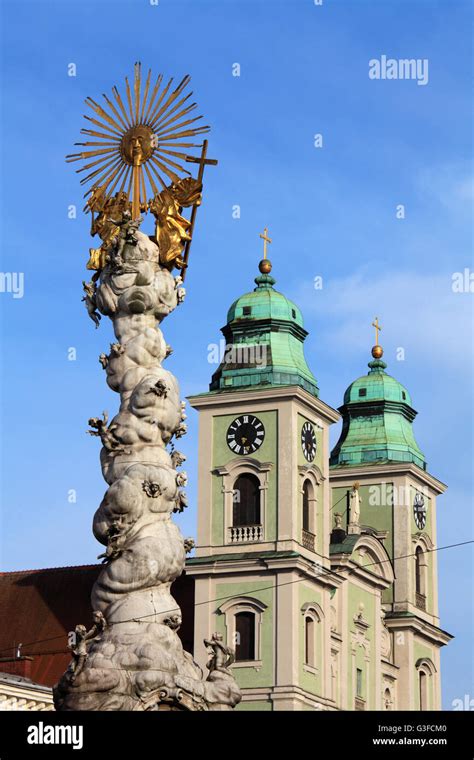 Alter Dom Old Cathedral High Resolution Stock Photography And Images Alamy