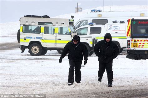 Graham Connell Hillwalker Found Dead And Five Student Mountaineering