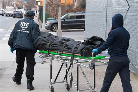 Four Questioned In Queens After Cops Find Dead Woman In Trunk Of Their