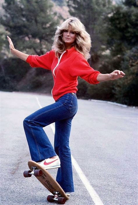 Farrah Fawcett Skateboarding In Charlie’s Angels 1976 “consenting Adults” Fashion