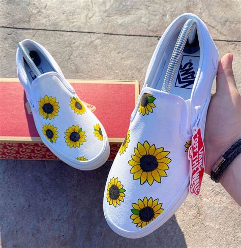 Simple Sunflower Vans 🌻🤗 Rcustomshoes