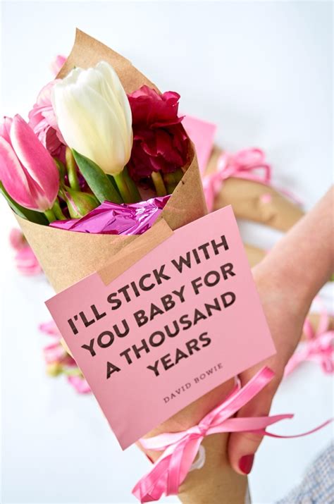 Enjoy reading and share 6 famous quotes about valentine's day gift with everyone. DIY Valentine Bouquet Wraps + Printable Love Quotes » Curbly | DIY Design & Decor