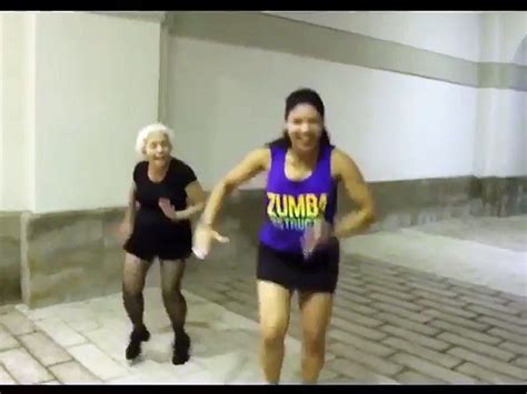 Mamie Fait De La Danse Zumba Ans Vid O Dailymotion