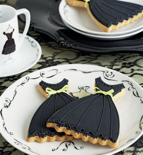 Black Dress Cookies Alldaychic