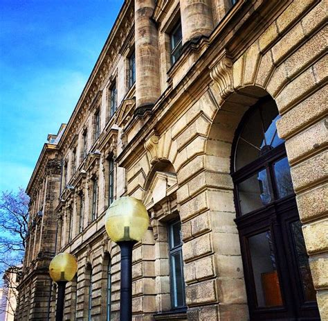 Wir haben 66 immobilien zur miete in haus erlangen ab 310 € für dich gefunden. Erlangen Kollegienhaus | Kollegium, Haus