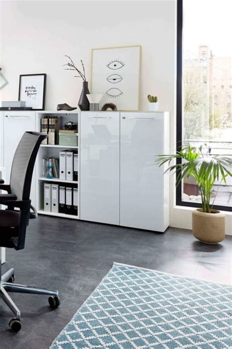 Besonders eingerichtetes zimmer zum schlafen. Kleines Büro einrichten | Büro eingerichtet ...