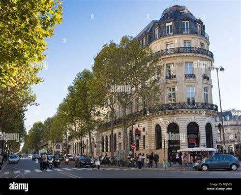 Diaghilev Place Paris Hi Res Stock Photography And Images Alamy