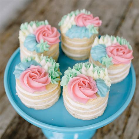 How To Make Mini Flower Cakes Jenny Cookies