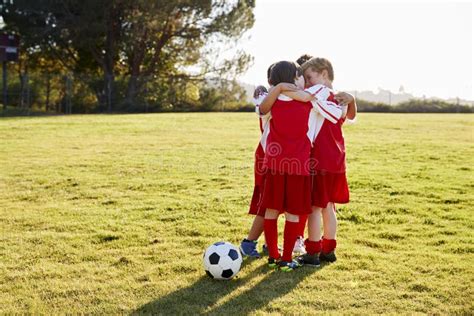 706 Football Huddle Photos Free And Royalty Free Stock Photos From