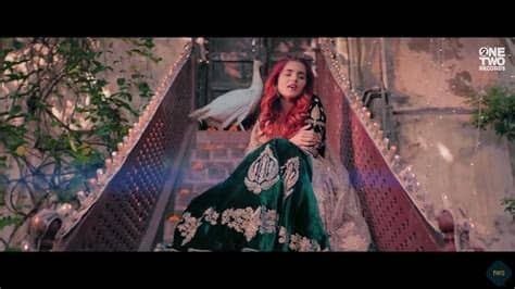 Whatsapp üçün maraqli statuslar | whatsapp video status. BAARI SONG | FEMALE VERSION | MOMINA MUSTEHSAN | BILAL ...