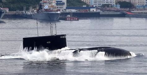 Mueren 14 Tripulantes En El Incendio De Un Submarino Militar De Rusia