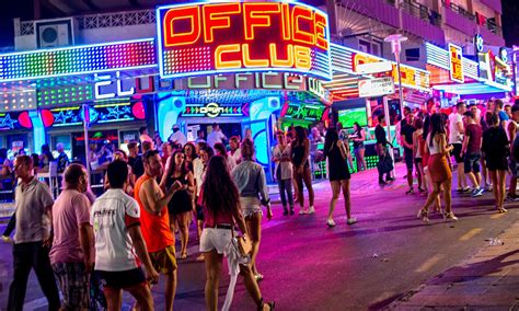 How Magaluf Took The Moral High Ground By Pepper Spraying Jeremy Kyle Life And Style The