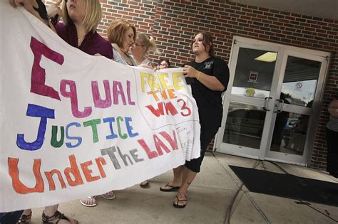 Arkansas Judge Accepts Plea Deal Frees West Memphis 3 Chattanooga