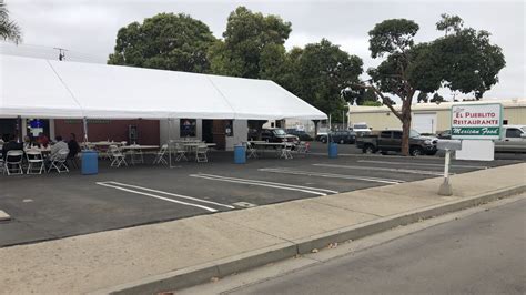 Restaurants Take Over Parking Lots Sidewalks To Stay Open Amid New