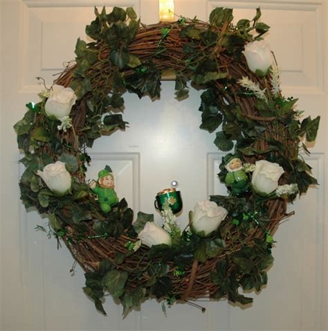 Holiday Wreaths Decorative Front Door Wreaths