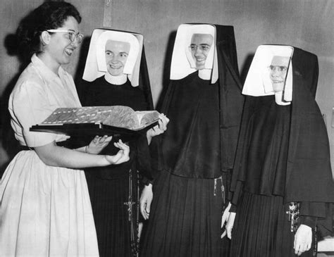 Vintage Nuns And Sisters Outfits