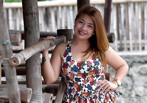 Caring Asian Member Photo Maria Jennifer From Davao City 36 Yo Hair Color Chestnut