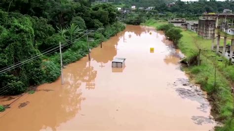 heavy rains cause deadly flooding landslides in brazil