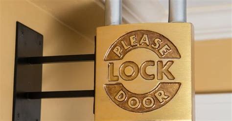This Amusing Reminder To Lock The Door Won 1st Place In An