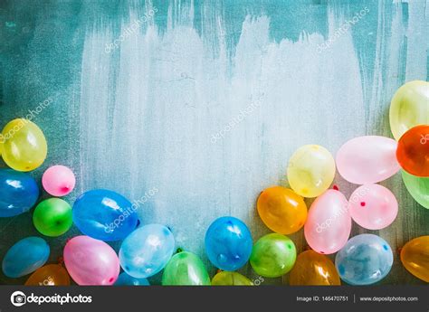 Narozeninové balónky a objekty — Stock Fotografie © mythja ...