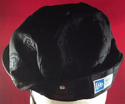 New Era 59fifty Mlb Fitted Black Wall Major League Teams Insignia On