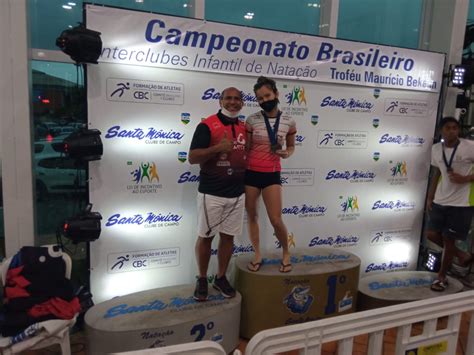 Nadadora Prudentina Camila Kanegaki Garante Dois Bronzes No