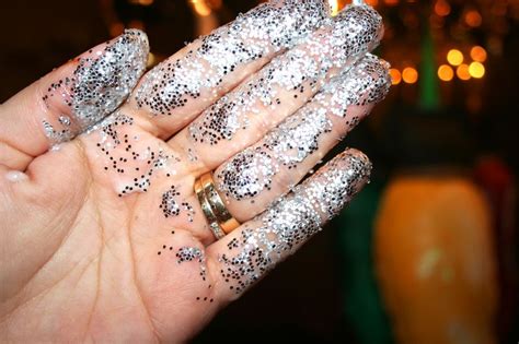 Glitter Hands