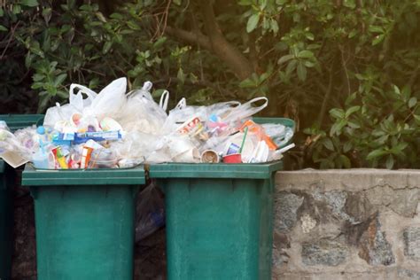 Masalah Sampah Plastik Di Sekolah Yang Harus Diketahui