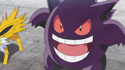 Lonely On Twitter Ashs Gengar Right Has Colors That Are Different