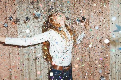 Throw Glitter In The Air Photography Pinterest Glitter And The Ojays