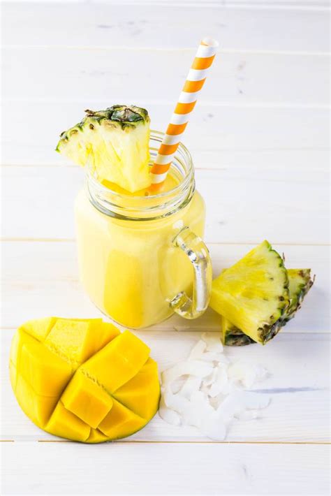 How To Make A Delicious Mango Pineapple Smoothie A Step By Step Guide