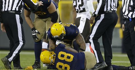 Packers Jermichael Finley Wont Need Surgery Doing Daily Activities