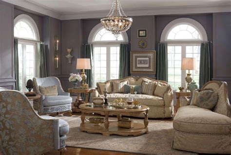 In need of first home decorating ideas? 3 Benefits Of Decorating Your Home With Antiques - 3 ...