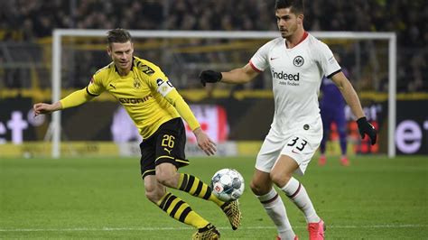 There is also a larger parallel rainbow to chase this time, including multiple editions numbered to 250 or less. BVB - Eintracht Frankfurt im Live-Ticker: Dortmund feiert ...