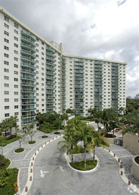 Ocean Reserve Apartments - Sunny Isles Beach, FL ...