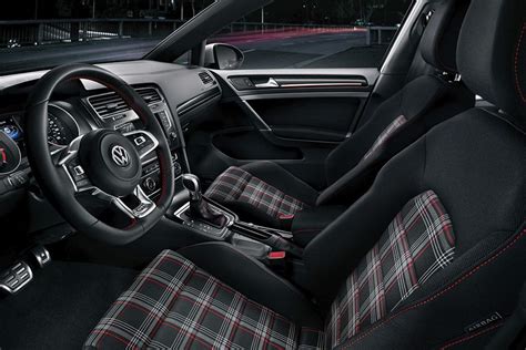 Volkswagen Golf Gti Interior And Exterior Images Golf Gti Pictures