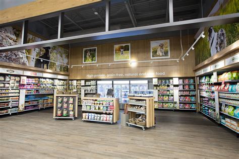 Petsmart® Launches Pinnacle Pet Nutrition Shop In All New Stores