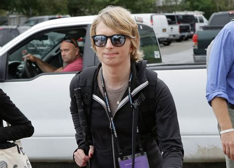 Chelsea Manning Files To Run For Us Senate In Maryland Transgender