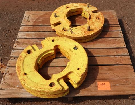 Qty 2 John Deere Tractor Rear Wheel Weight R61524