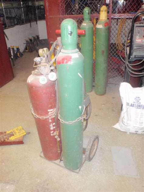 Cutting Torch Set W Acetylene Tank And Oxygen Tank Btm Industrial