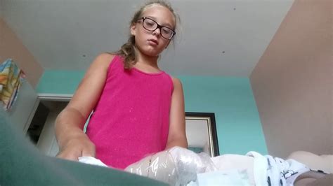 Savannah Poops In Her Diaper Youtube