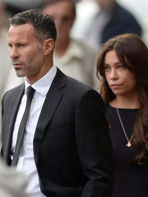 ryan giggs wife stacey makes dig at love rat by getting free tattooed